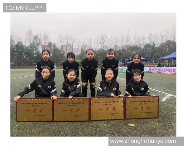 和济小学足球明星展现青春活力与团队精神的精彩瞬间